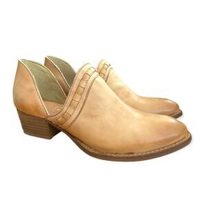 Diba True Sand of Time Leather Cutout Slip On Loafers